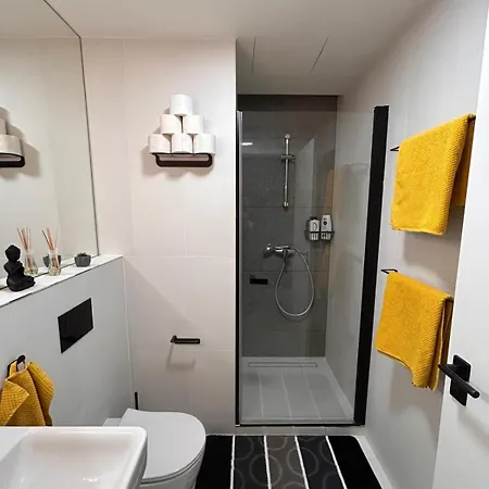 Apartment Modern Escape In Award-winning Prague