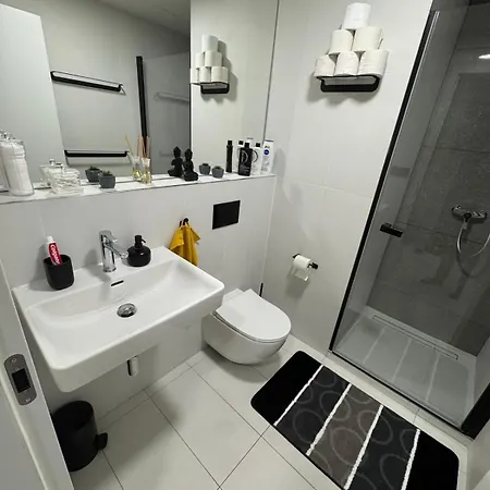 Modern Escape In Award-winning *